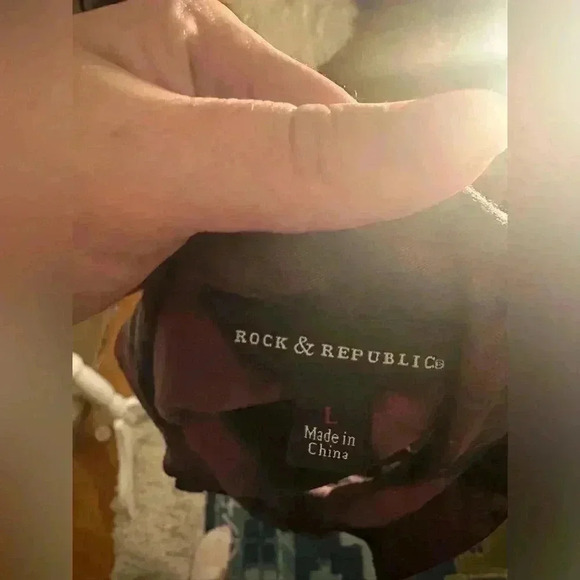 Rock & Republic large - Picture 2 of 7